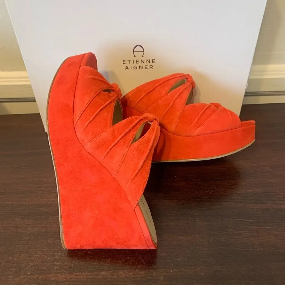 Etienne Aigner size color